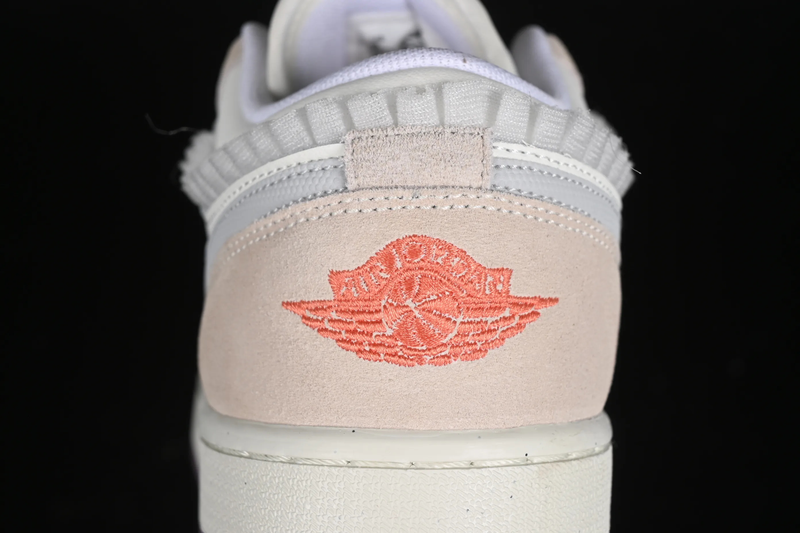 All Categories Air Jordan Jordan Series Basketball Shoes Air Jordan 1 Low Air Jordan 1 Low AJ1 Joe 1 Taro Sweetheart Low-top Retro Cultural Casual Shoes FQ8094-100